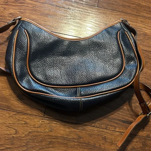 Vintage Dooney & Bourke Black Pebbled Leather Shoulder Bag with Tan Trim - Picture 9 of 14